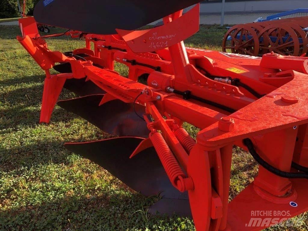 Kuhn VM 153 5 犁