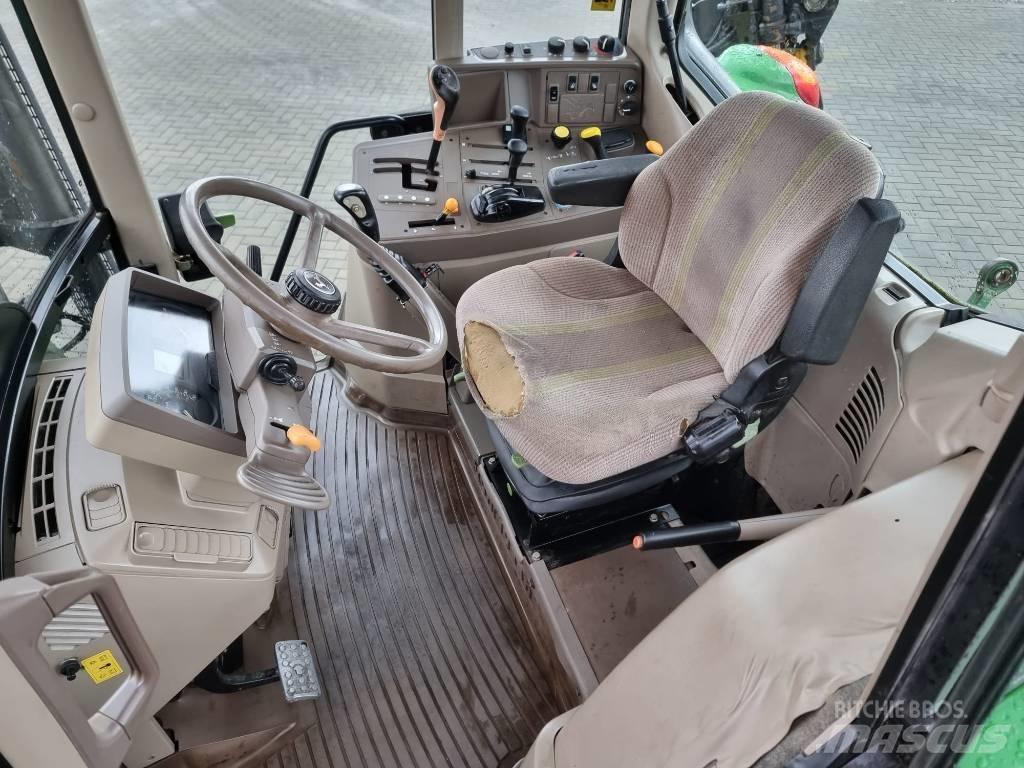 John Deere 6230 曳引機
