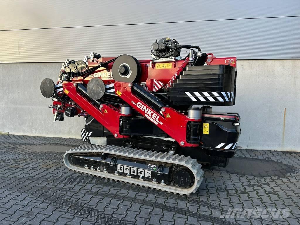 Hoeflon C30e 小型起重機