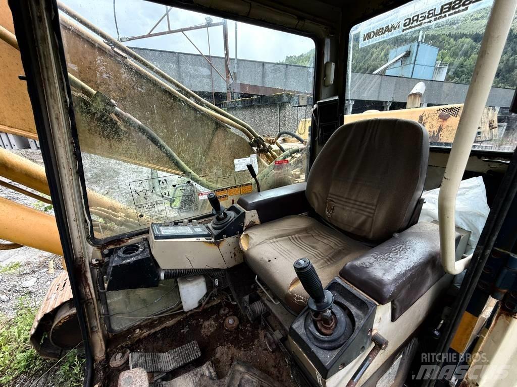Komatsu PC 200-3 履帶式 挖土機/掘鑿機/挖掘機