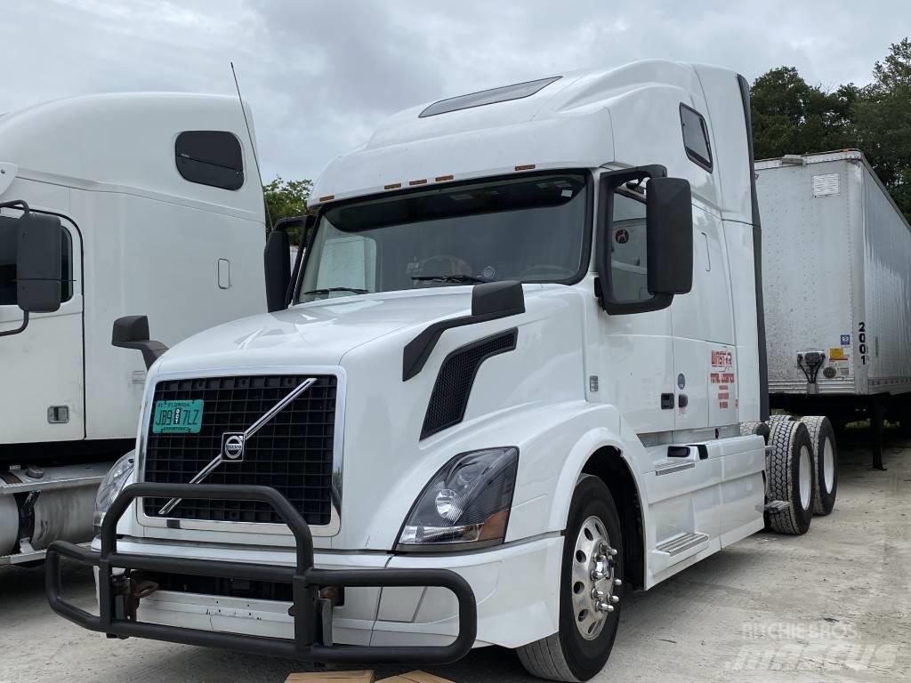 Volvo VLN 670 曳引機組件