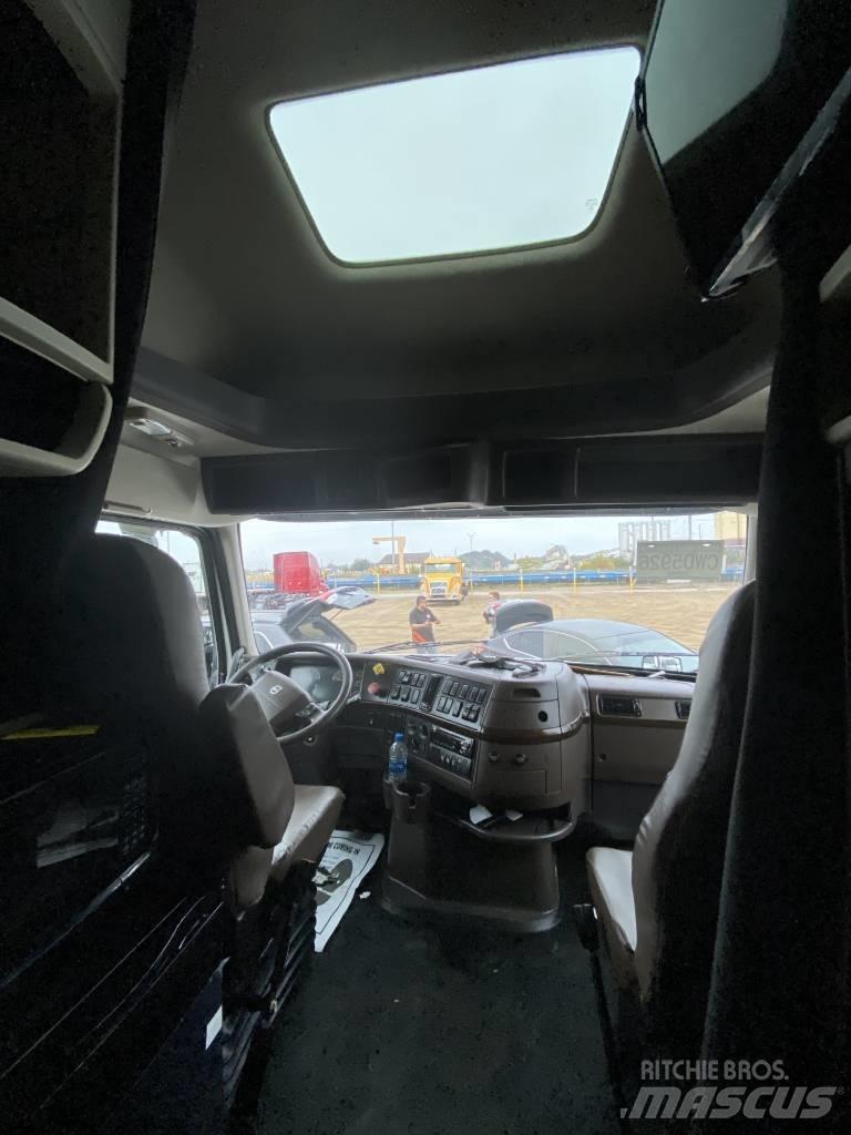 Volvo VLN 670 曳引機組件