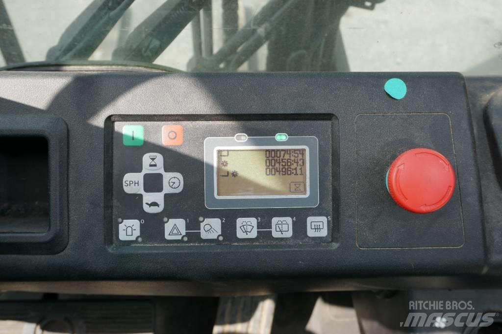 Toyota 8FBMKT25 電動堆高機