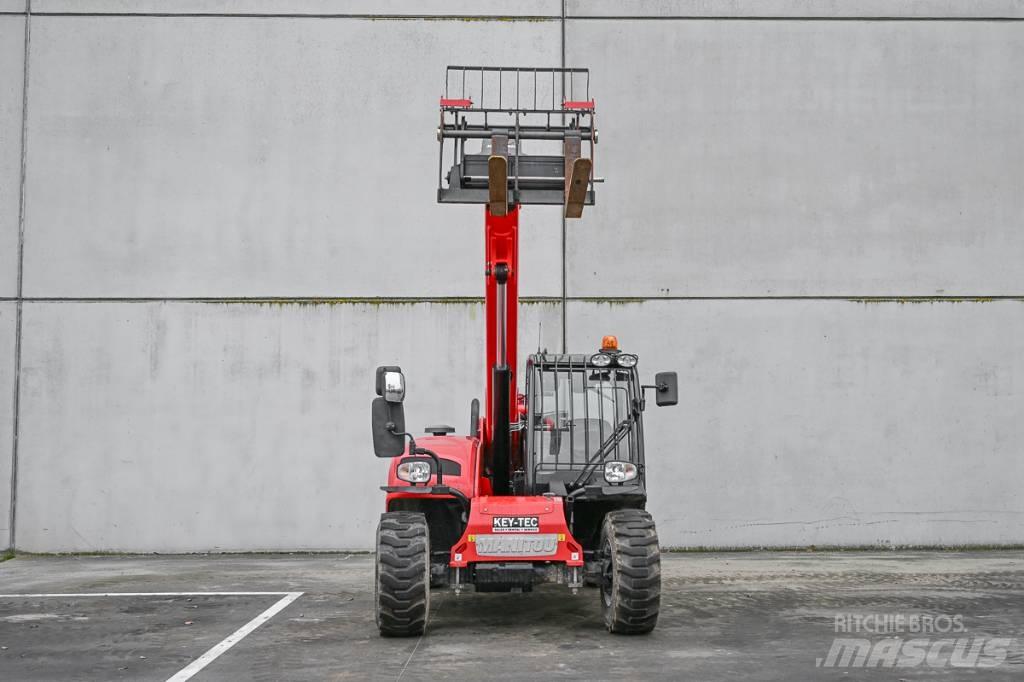 Manitou MT 625 伸縮臂操作車