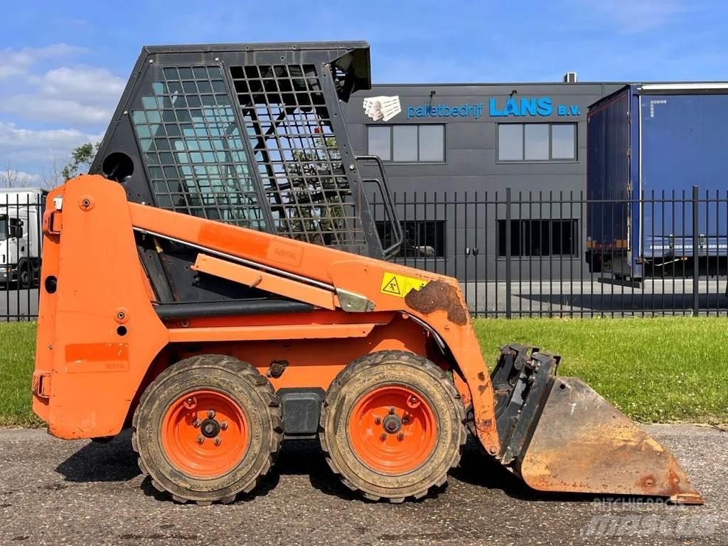 Bobcat S70 滑移轉向裝載機