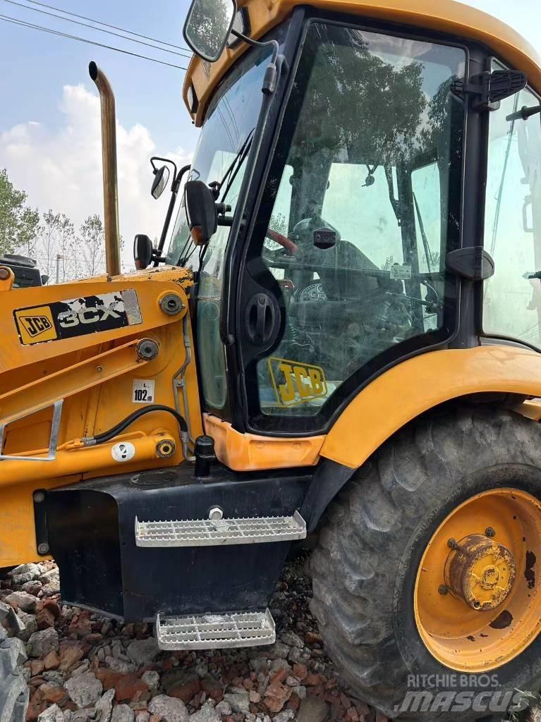 JCB 3 CX 反鏟裝載機