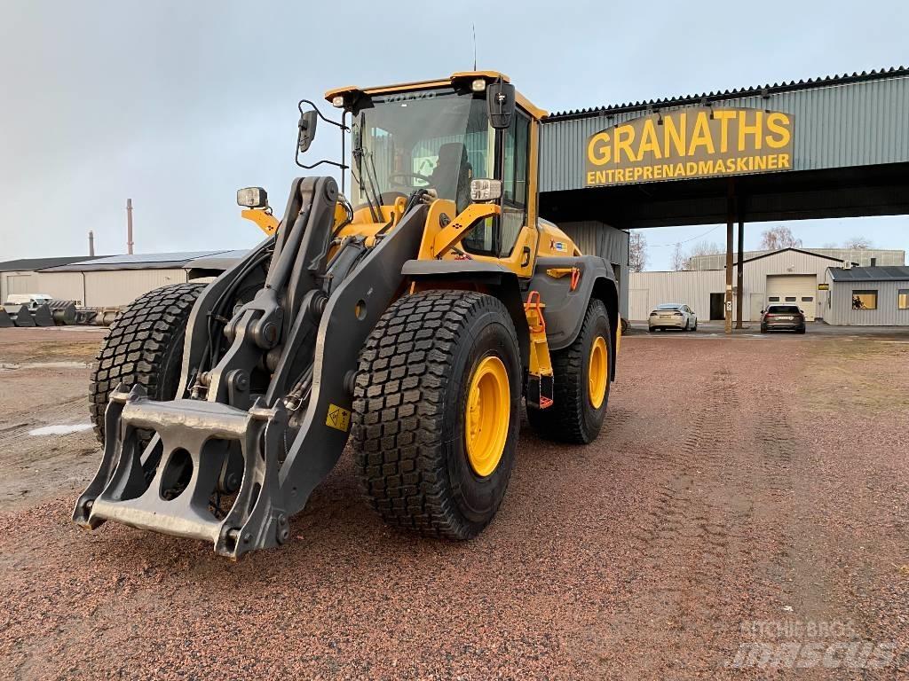 Volvo L 110 H / L110H 輪胎式裝載機