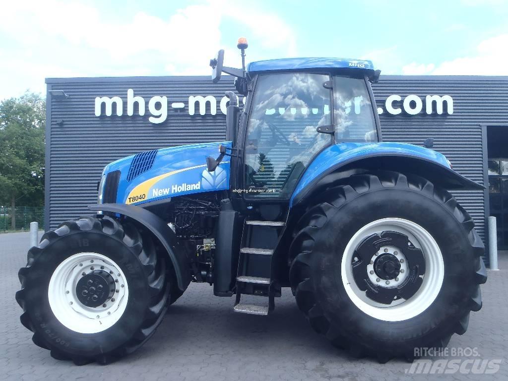 New Holland T 8040 曳引機