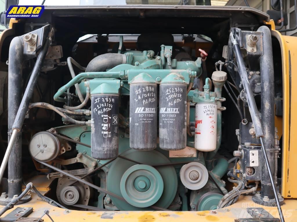 Volvo A 25 D 鉸接式起吊車