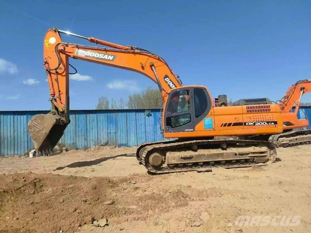 Doosan DX300LC-9 履帶式 挖土機/掘鑿機/挖掘機