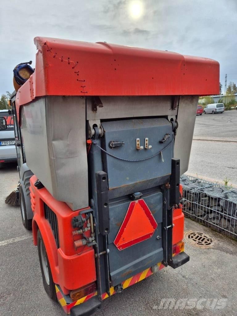 Hako Citymaster 1200 掃倉機