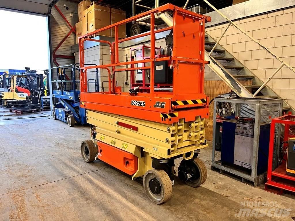 JLG 2032ES 剪式升降機