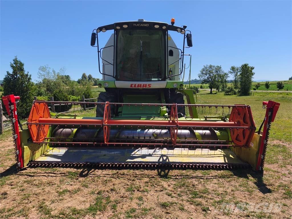 Claas TUCANO 832 其他