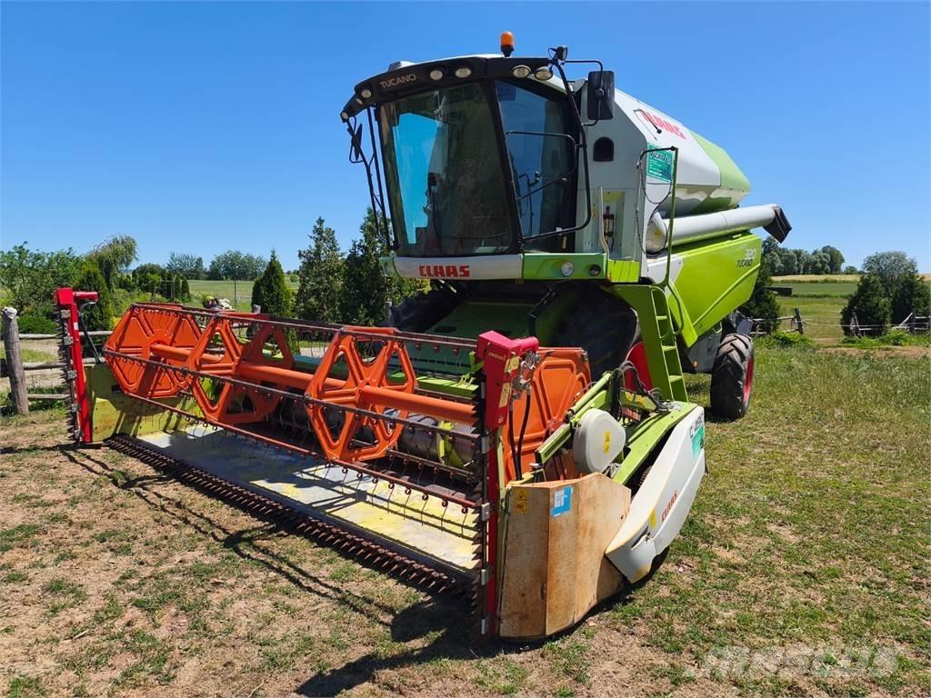 Claas TUCANO 832 其他