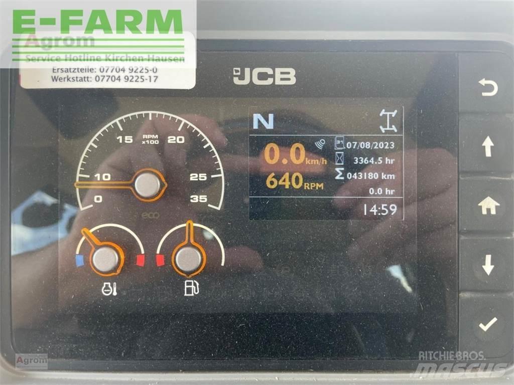 JCB fastrac 4220 曳引機