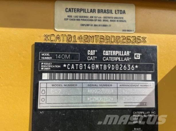 CAT 140 M 平土機