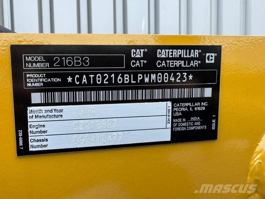 CAT 216B3 輪胎式裝載機