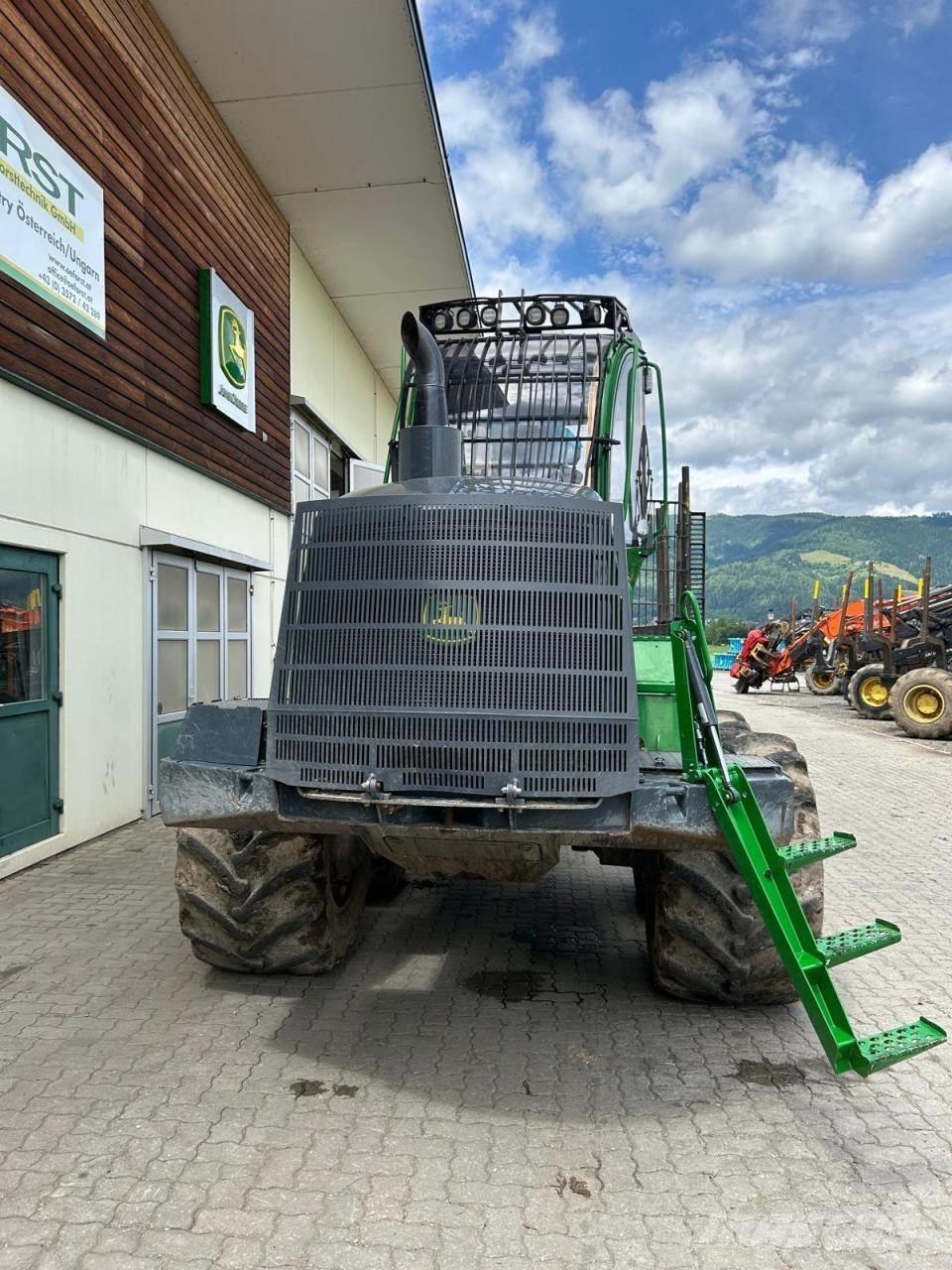John Deere 1510 G 集運機