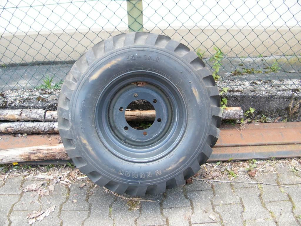 Kumho 12-16,5 輪胎、車輪和輪圈