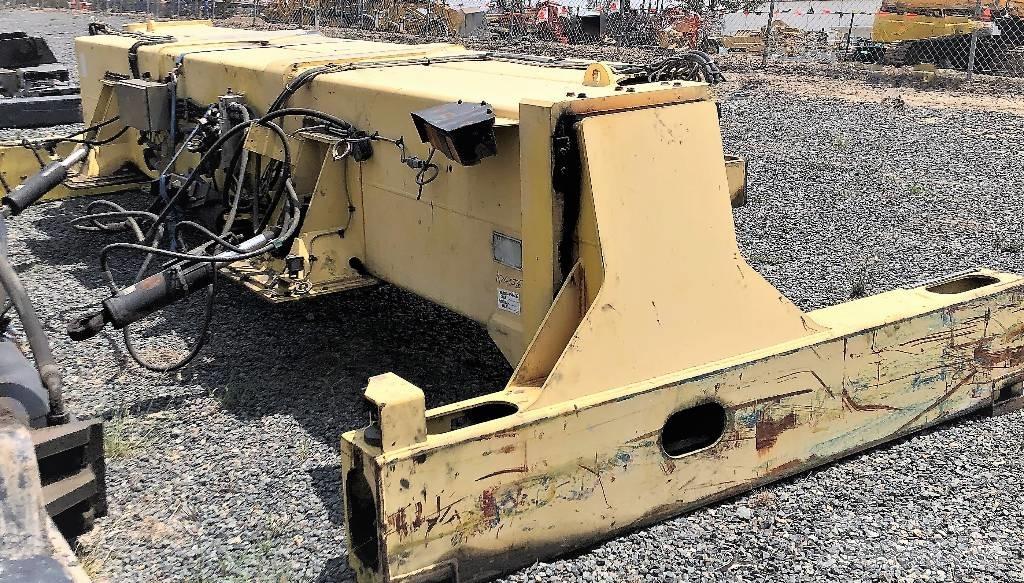 Hyster H48.00XM-16CH 貨櫃搬運機