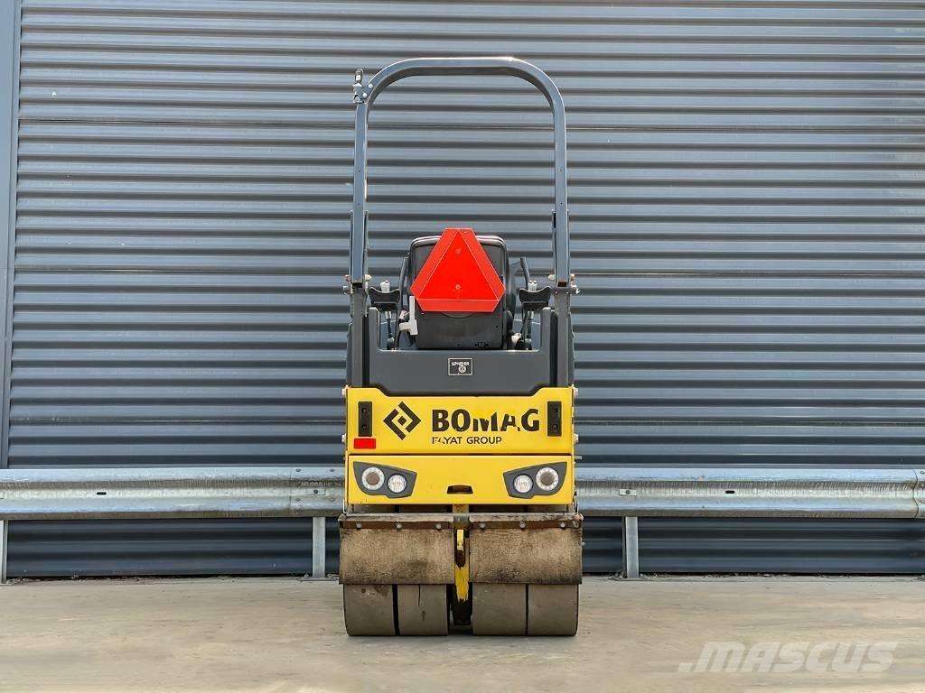 Bomag BW 100 AC-5 複合式滾壓機