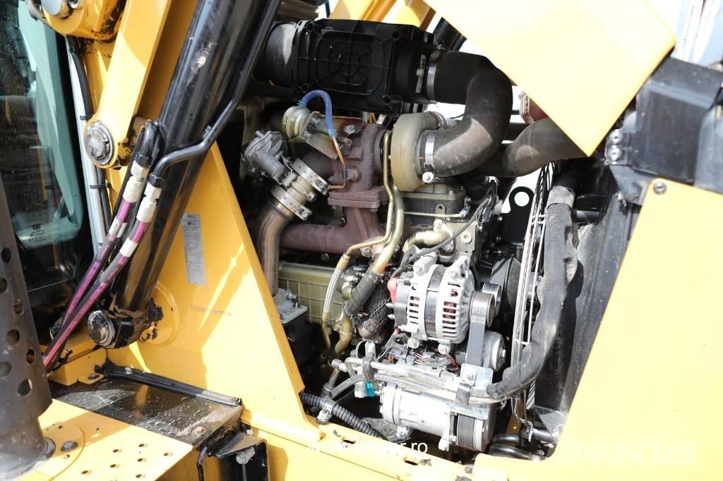 CAT 432 F2 反鏟裝載機