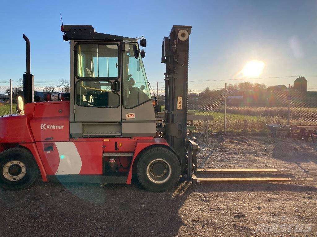 Kalmar DCE 80-6 柴油卡車