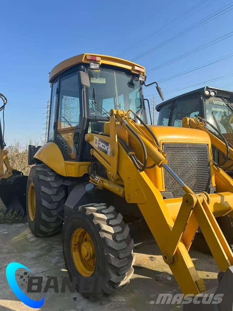 JCB 3 CX 反鏟裝載機