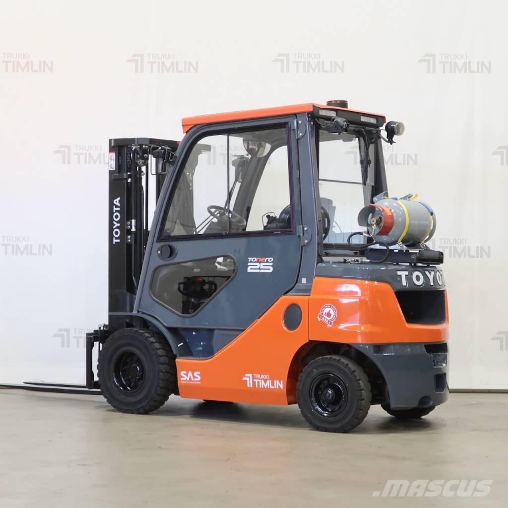 Toyota 02-8FGF25 液化石油氣LPG卡車