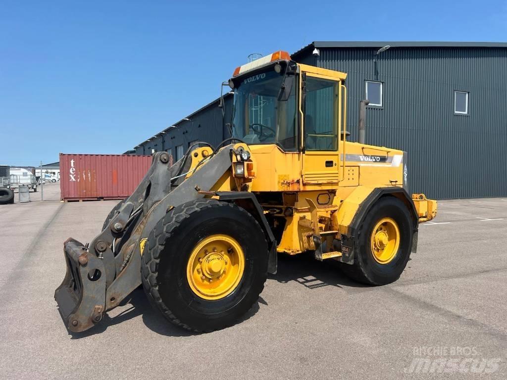 Volvo L 70 C 輪胎式裝載機