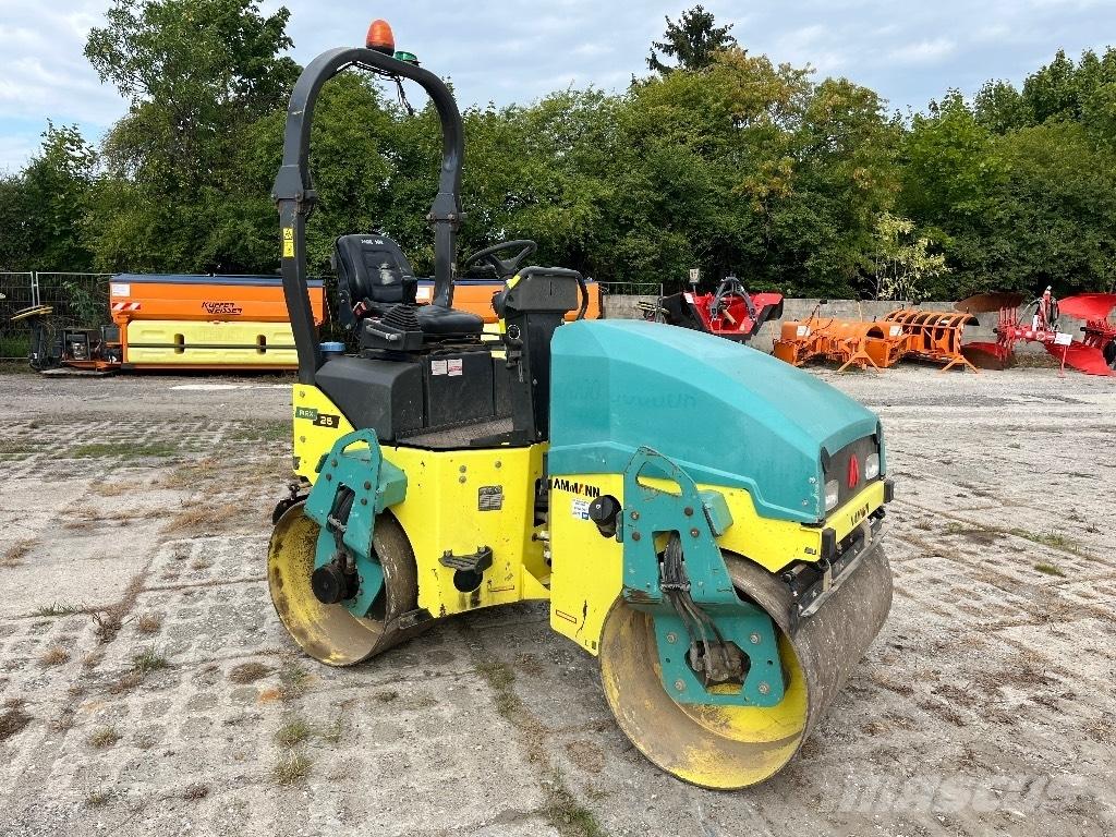 Ammann ARX 26 雙輪滾壓機