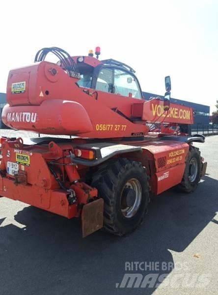 Manitou MRT2150 伸縮臂操作車