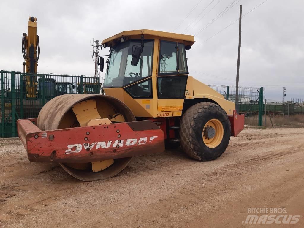 Dynapac CA 402 D 雙輪滾壓機