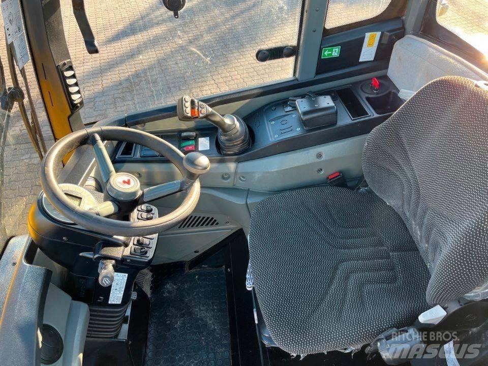 Wacker Neuson WL44 輪胎式裝載機