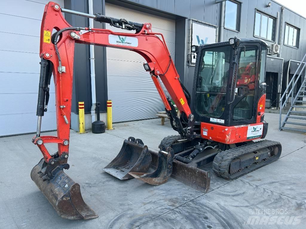 Kubota U 36-4 小型挖土機/掘鑿機<7t(小型挖掘機)