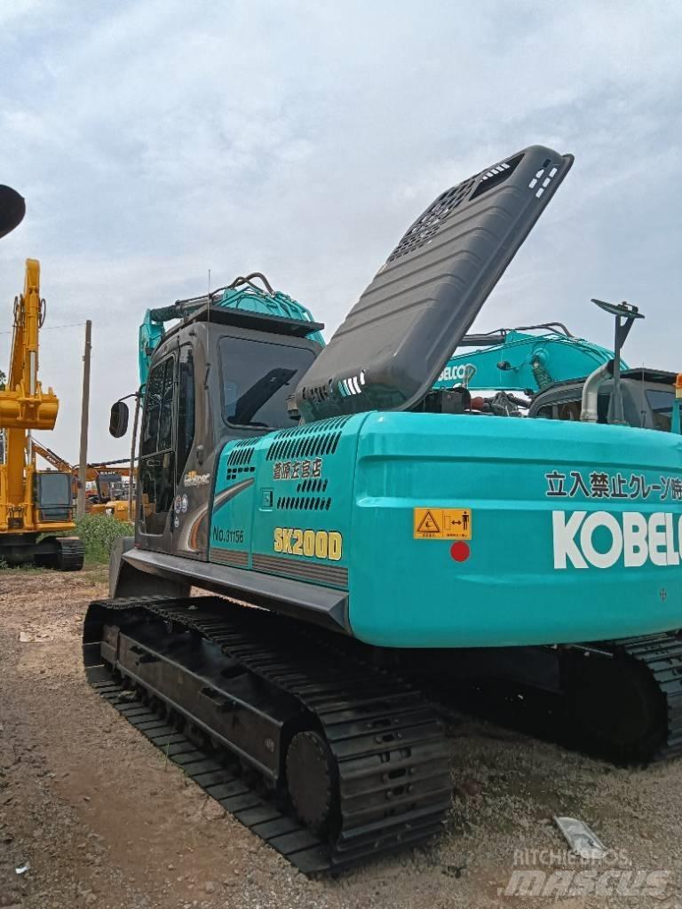 Kobelco SK 200D 中型挖土機/掘鑿機/挖掘機 7t-12t
