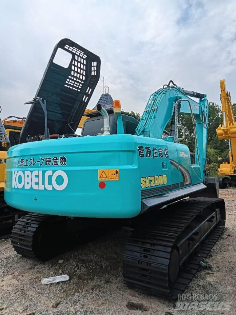 Kobelco SK 200D 中型挖土機/掘鑿機/挖掘機 7t-12t
