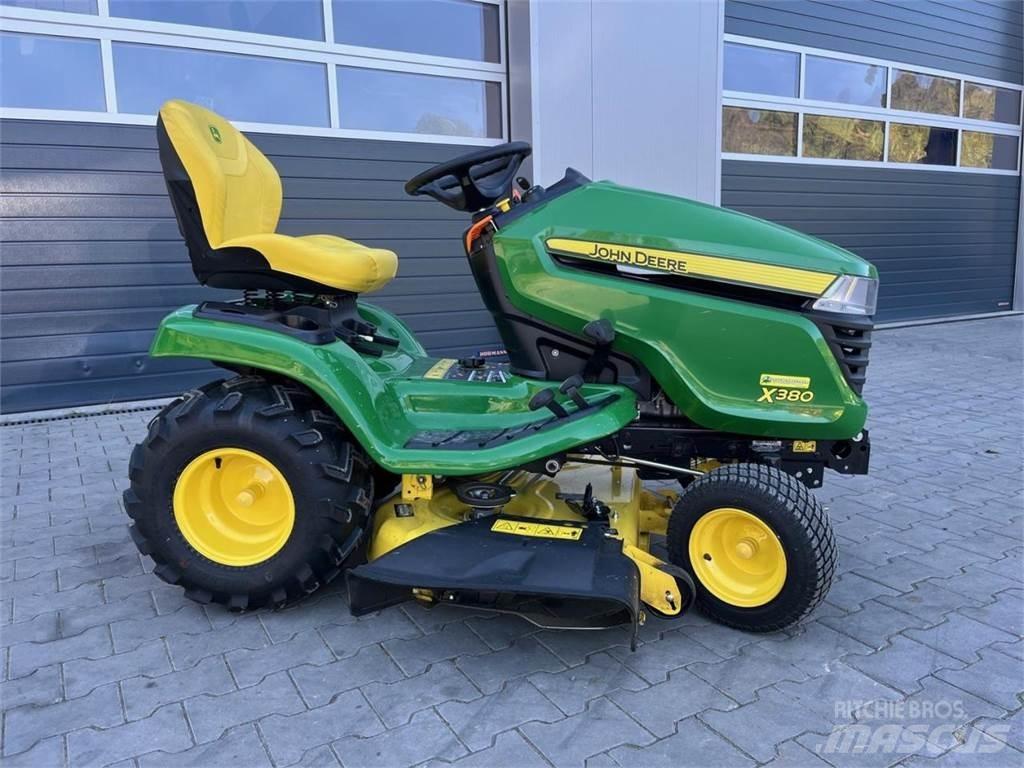 John Deere X380 果嶺割草機