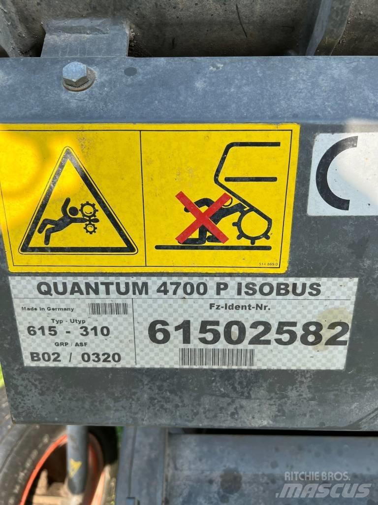 CLAAS Quantum 4700 P 自裝式拖車
