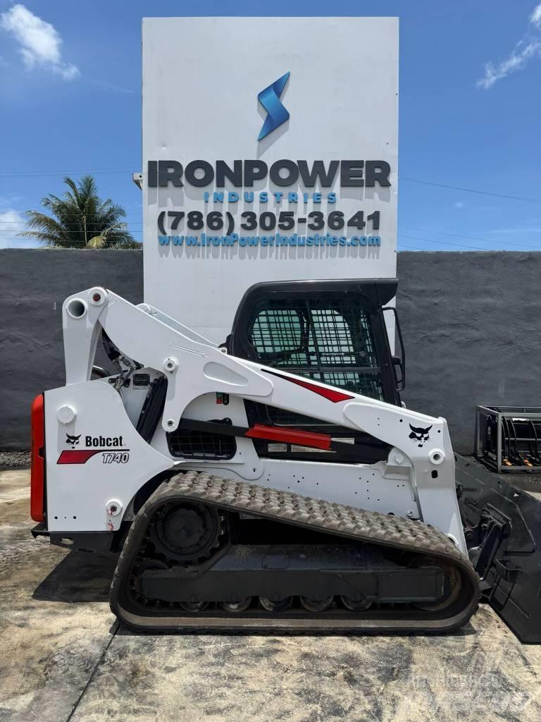 Bobcat T 740 滑移轉向裝載機