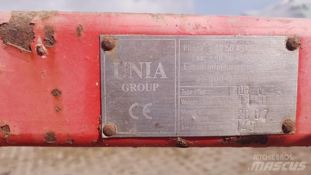 Unia TUR V6 傳統犁