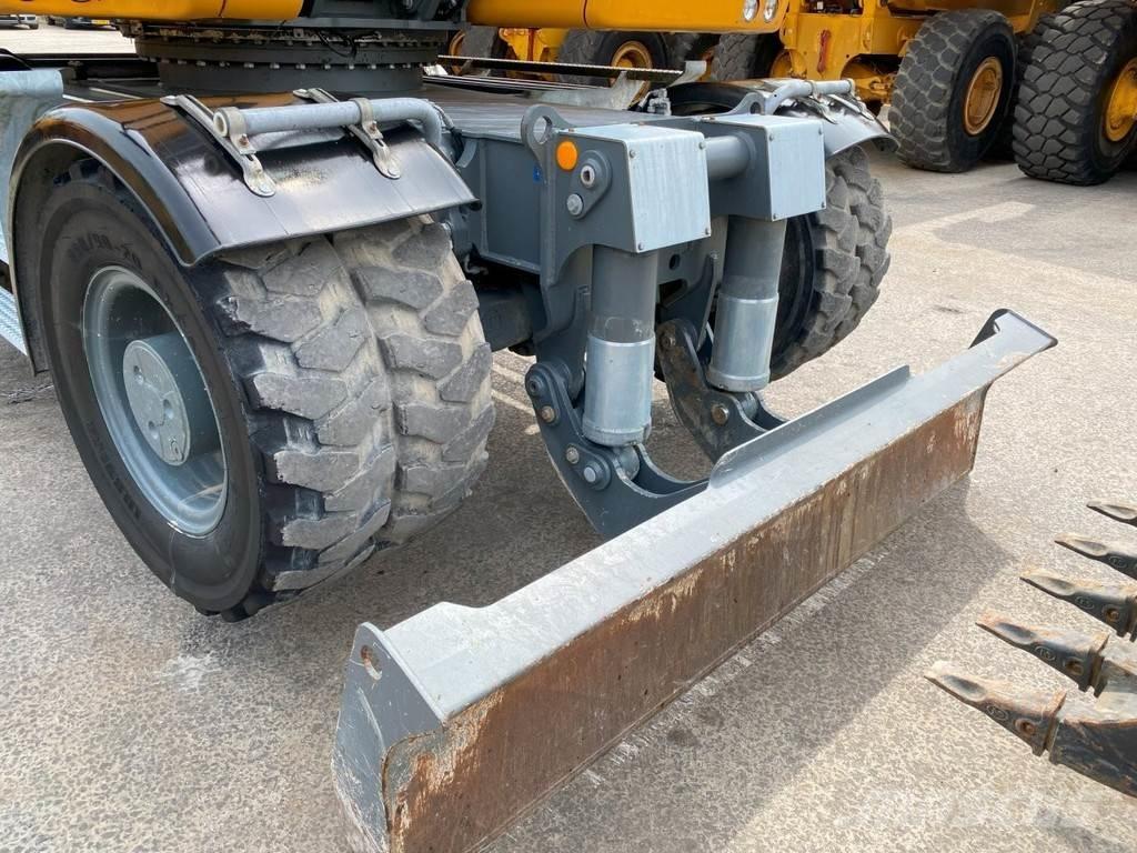 Liebherr A914 NVT 特殊挖土機/掘鑿機/挖掘機