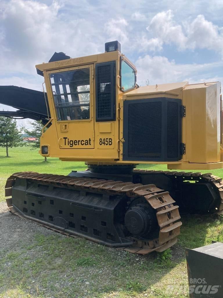 Tigercat 845B 收穫機