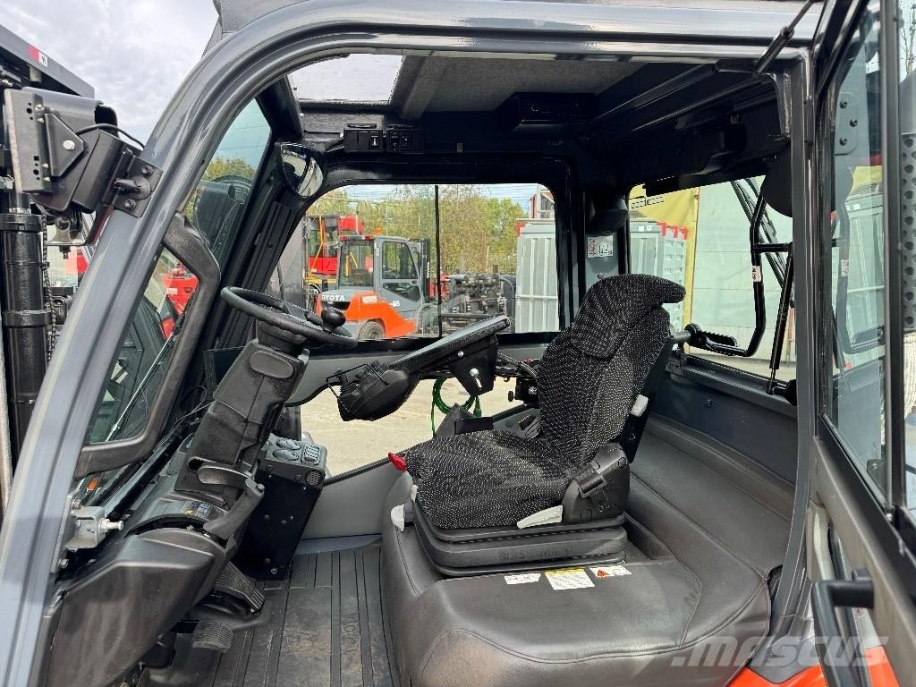 Toyota 40-8FD45N 柴油卡車