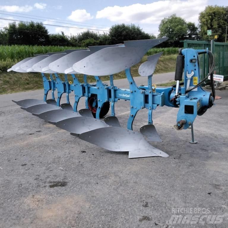 Lemken EurOpal 8 雙向犁