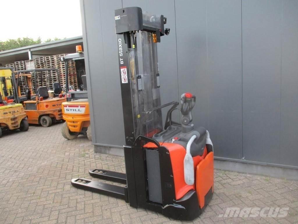 BT SPE 140L 行走控制式堆積機