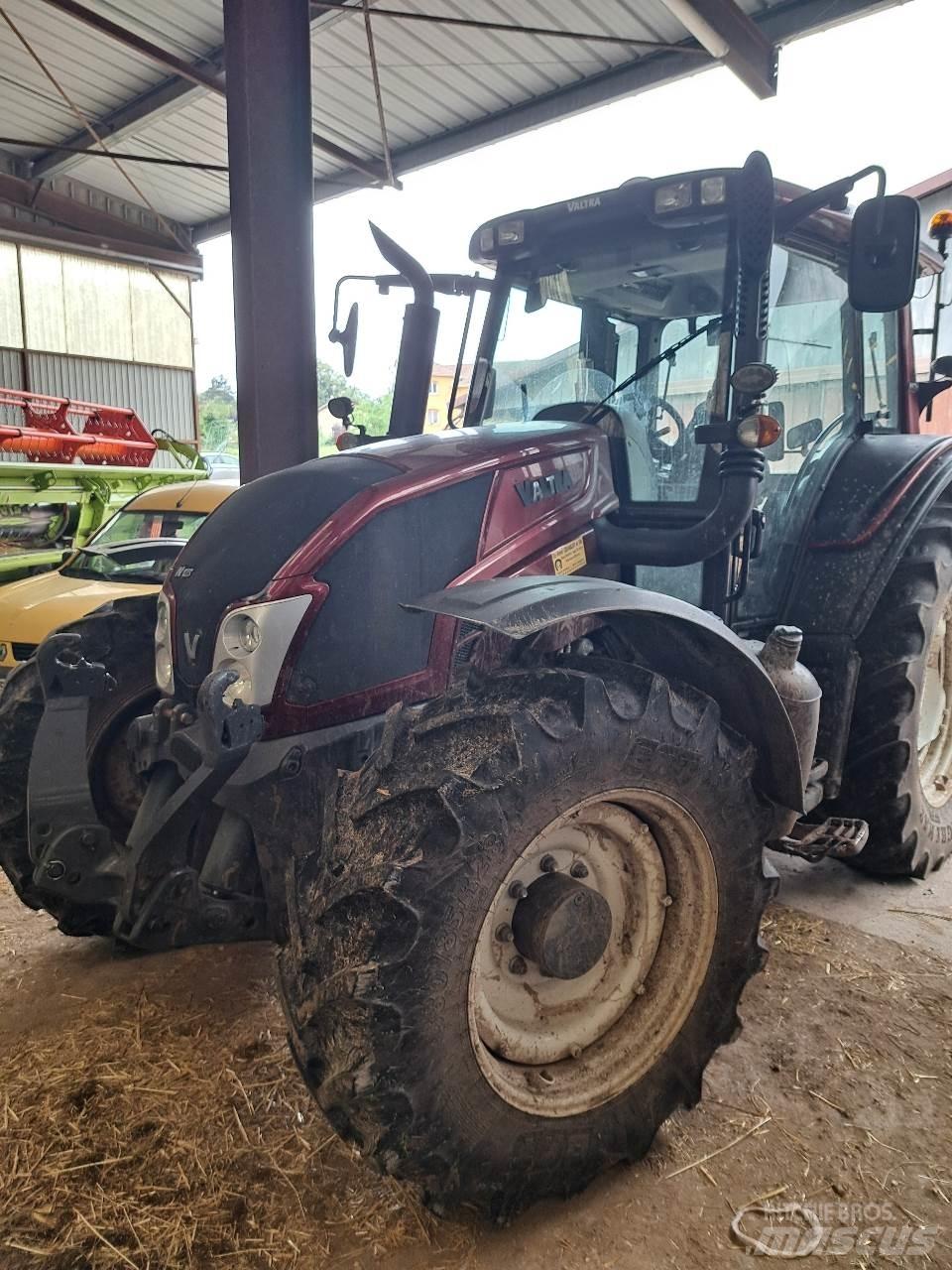 Valtra N123 曳引機