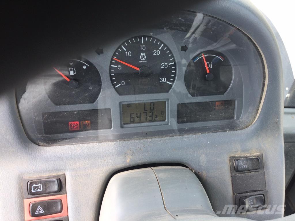 Valtra N123 曳引機