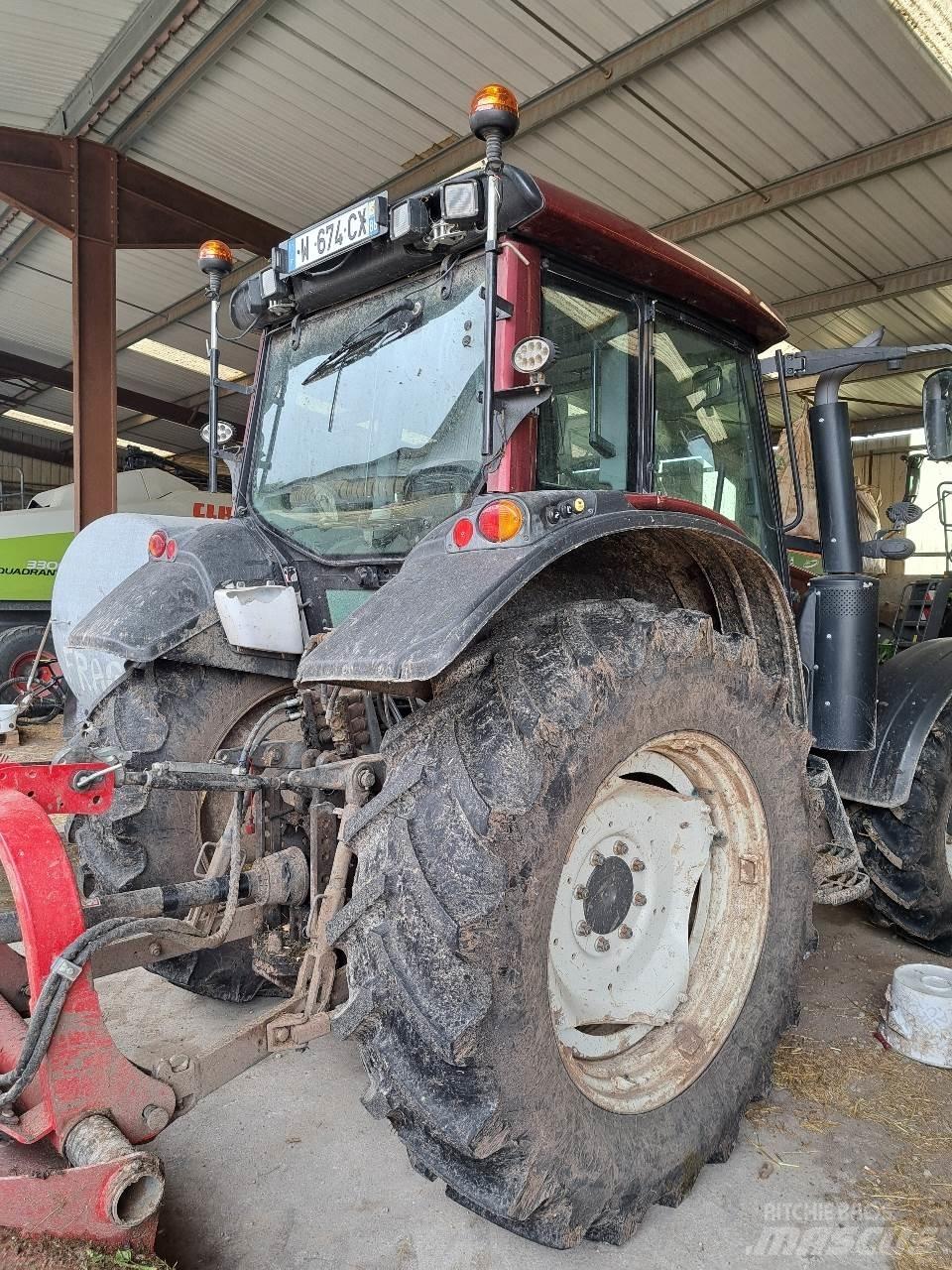 Valtra N123 曳引機