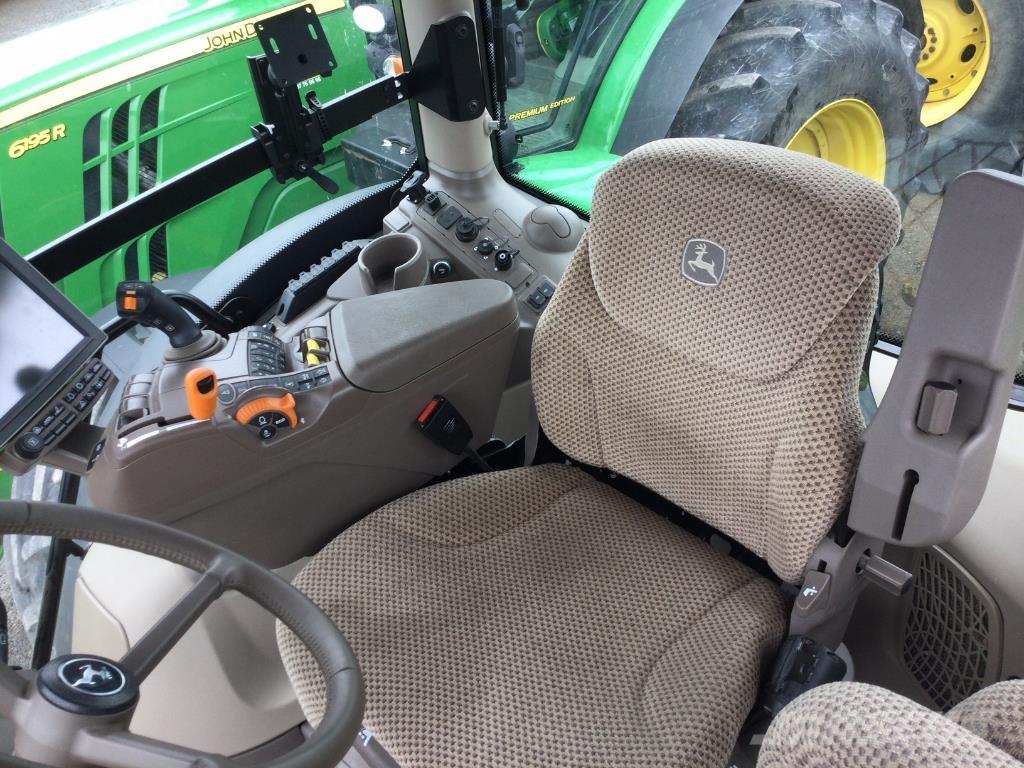John Deere 6R155 曳引機